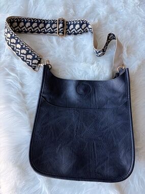 Ahdorned Classic Vegan Leather Messenger Bag